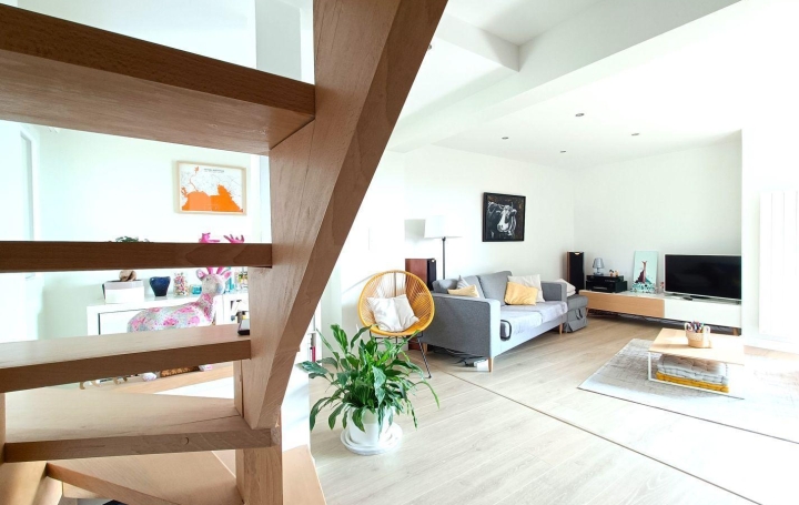 Réseau Immo-diffusion : Appartement P4  QUINTAL  91 m2 435 000 € 