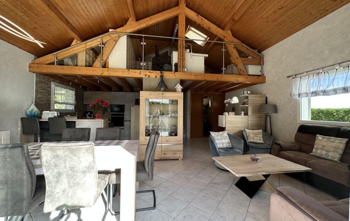 Réseau Immo-diffusion : Maison  SILLINGY  221 m2 619 500 € 