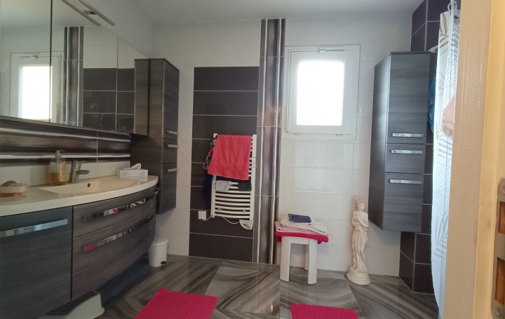 3 Pièces SEYNOD (74600)  90 m2 535 000 € 
