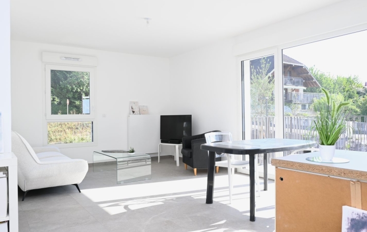 2 Pièces EPAGNY-METZ-TESSY (74370)  53 m2 329 000 € 
