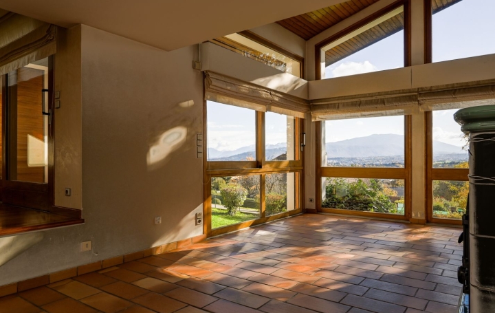 Maison EPAGNY-METZ-TESSY (74330)  206 m2 1 297 000 € 