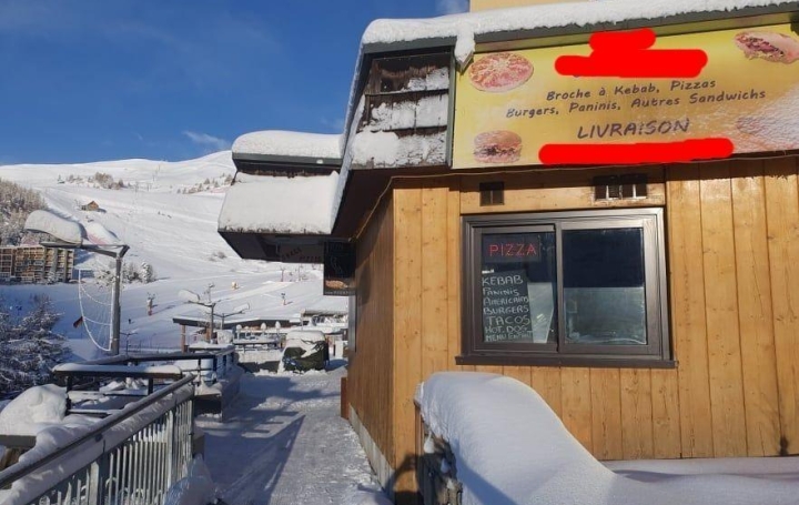 Réseau Immo-diffusion : Local commercial  ORCIERES  30 m2 273 000 € 