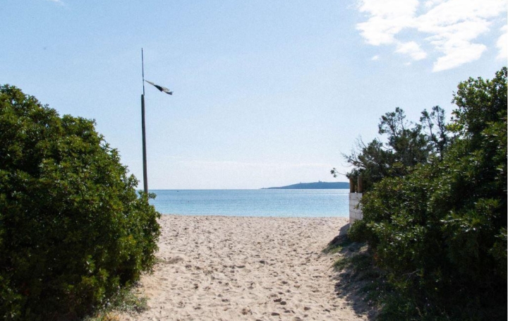 Réseau Immo-diffusion : Appartement P3  LECCI  43 m2 331 268 € 