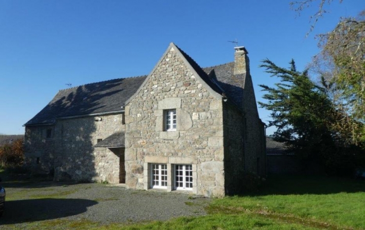 Réseau Immo-diffusion : Maison de village  PLEYBER-CHRIST  155 m2 111 300 € 