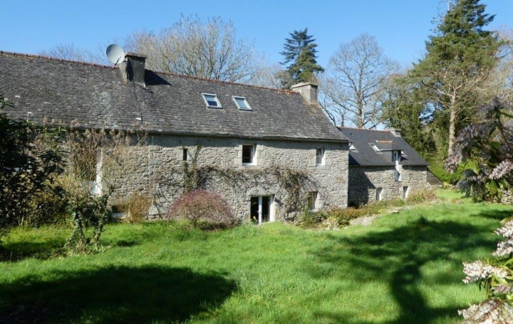 Réseau Immo-diffusion : Propriété  PLOUNEOUR-MENEZ  249 m2 499 400 € 