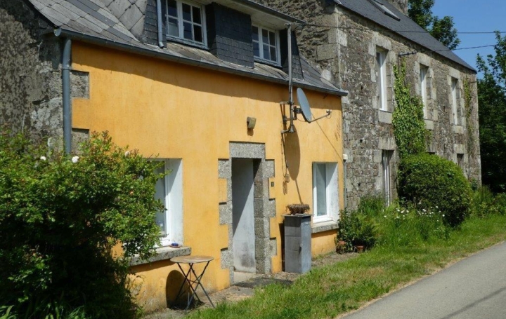 Réseau Immo-diffusion : Maison  PLOUGONVER  179 m2 106 000 € 