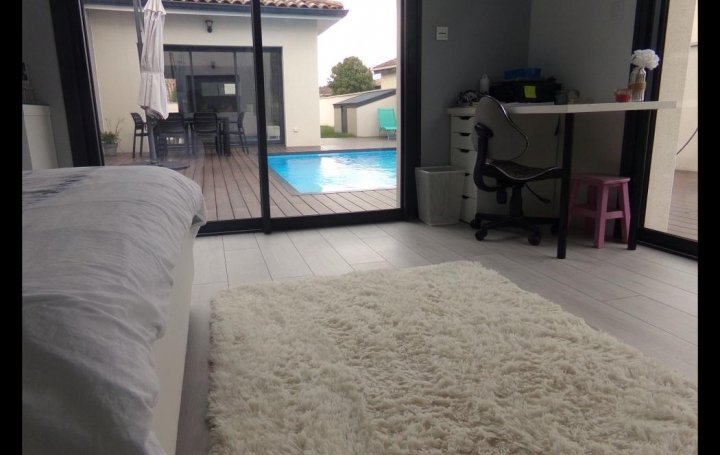 Réseau Immo-diffusion : Maison  BEAUZELLE  180 m2 595 000 € 