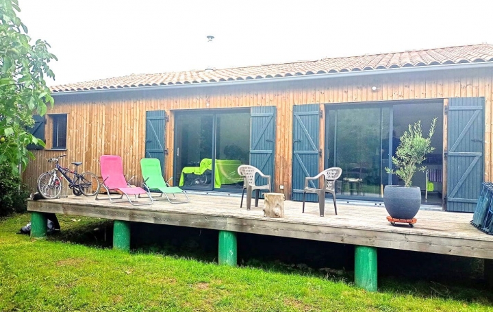 Réseau Immo-diffusion : Maison  MONTBERON  110 m2 325 000 € 