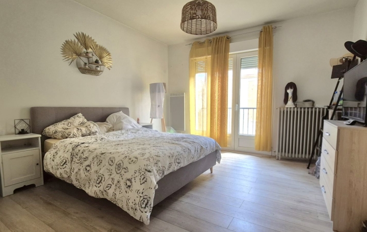 4 Pièces SAINT-SULPICE-LA-POINTE (81370)  88 m2 200 000 € 