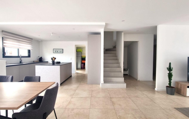 Maison GARIDECH (31380)  128 m2 376 000 € 