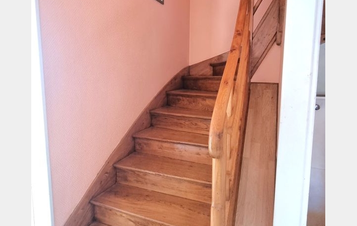 Maison LACAUNE (81230)  125 m2 128 000 € 