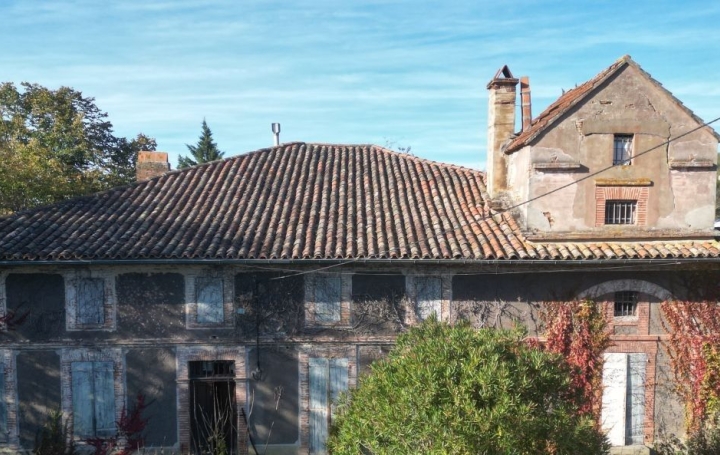 Maison SAINT-RUSTICE (31620)  580 m2 212 000 € 