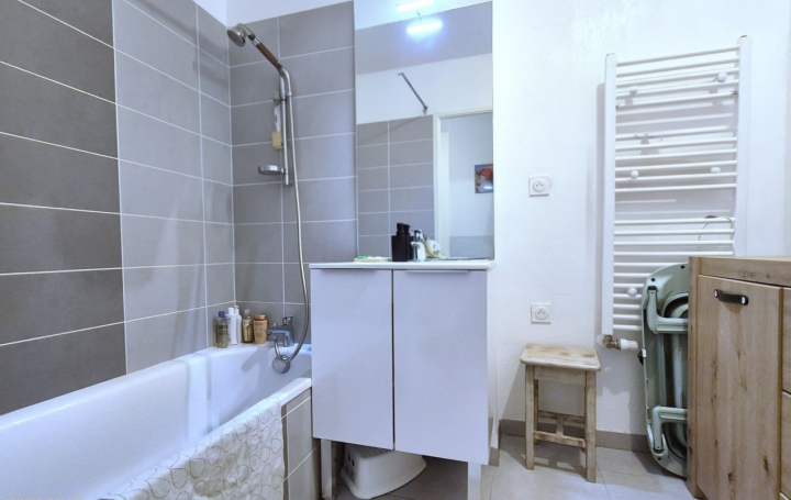 Maison BUZET-SUR-TARN (31660)  100 m2 278 000 € 