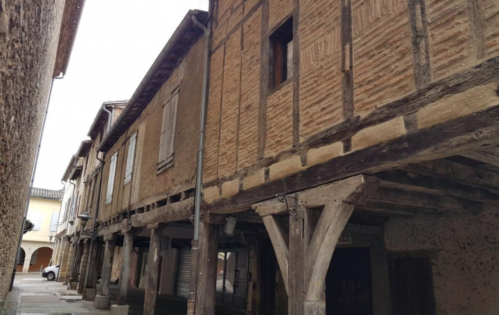 Réseau Immo-diffusion : Maison  REALMONT  140 m2 26 000 € 