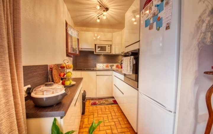 Réseau Immo-diffusion : Appartement P3  VERCHAIX  57 m2 260 000 € 