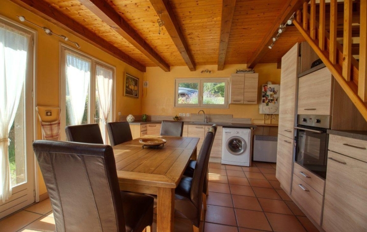 Maison MORILLON (74440)  73 m2 350 000 € 