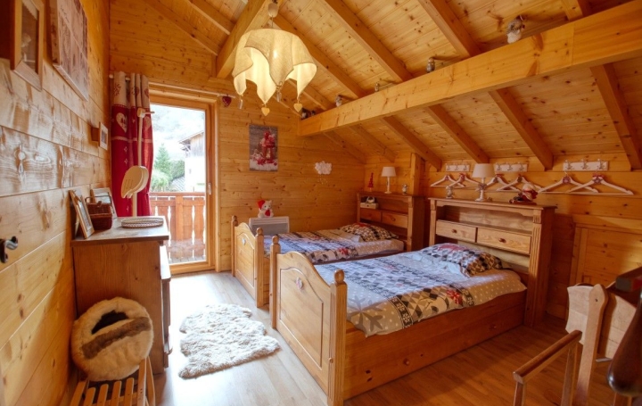 Maison MORILLON (74440)  93 m2 640 000 € 