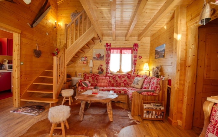 Maison MORILLON (74440)  93 m2 640 000 € 