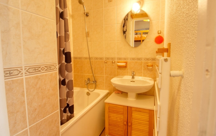 Studio MORILLON (74440)  21 m2 85 000 € 