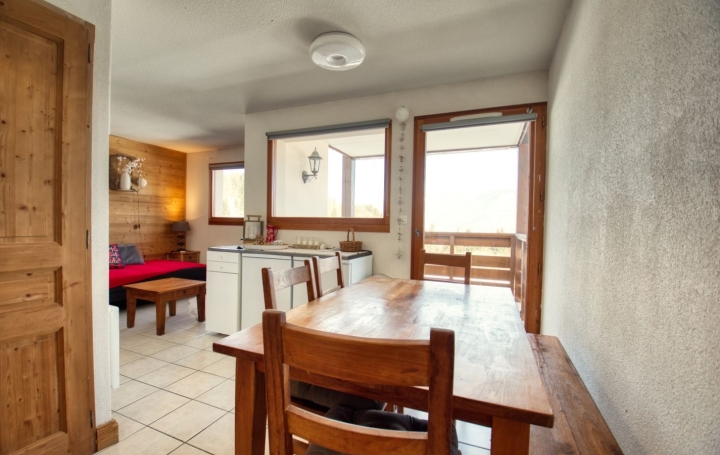 3 Pièces MORILLON (74440)  49 m2 215 000 € 