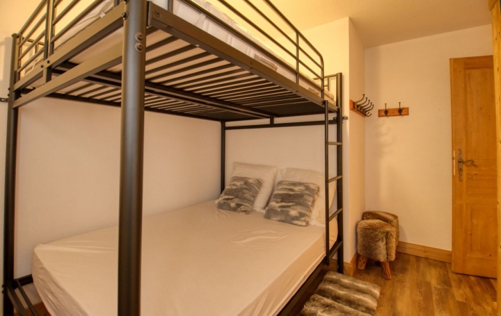 3 Pièces MORILLON (74440)  49 m2 215 000 € 