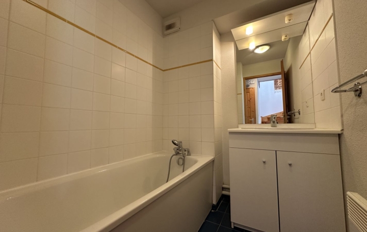 3 Pièces MORILLON (74440)  43 m2 210 000 € 