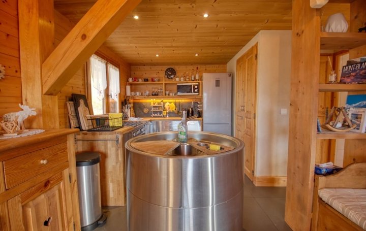 Maison VERCHAIX (74440)  34 m2 269 000 € 