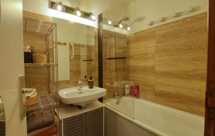 2 Pièces MORILLON (74440)  28 m2 135 000 € 