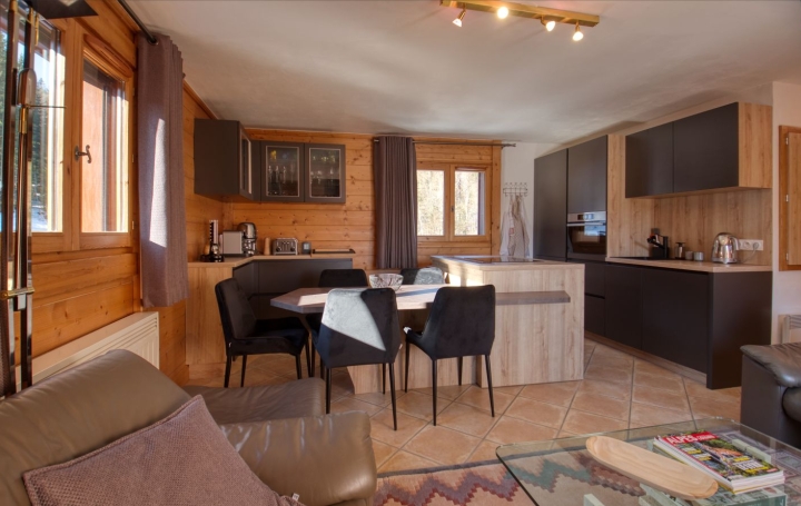 4 Pièces MORILLON (74440)  66 m2 465 000 € 