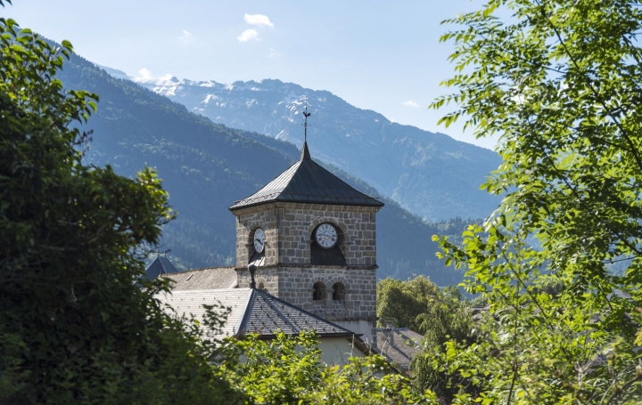 4 Pièces SAMOENS (74340)  83 m2 682 000 € 