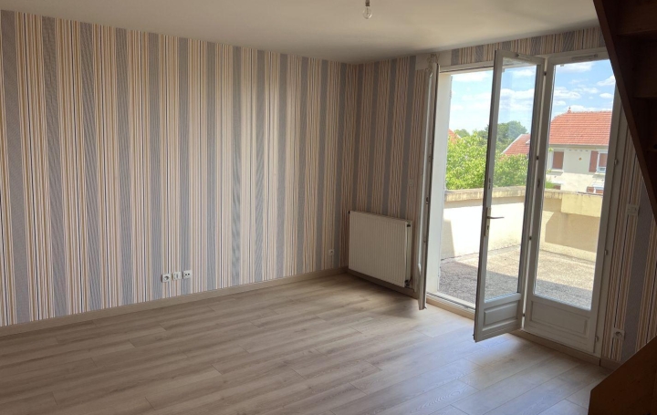 Réseau Immo-diffusion : Appartement P2  LUDRES  45 m2 655 € 