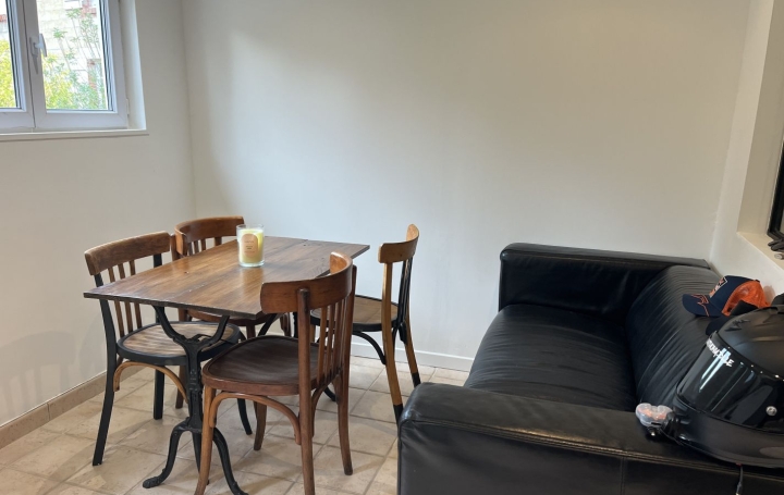 Réseau Immo-diffusion : Studio  AUVERS-SUR-OISE  27 m2 650 € 