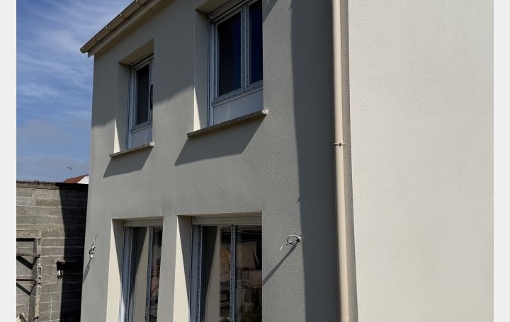 Maison PIERRELAYE (95480)  104 m2 405 000 € 