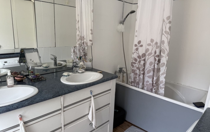 Maison PONTOISE (95300)  83 m2 285 000 € 