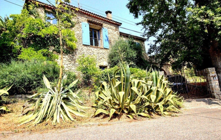 Réseau Immo-diffusion : Villa  ANTIBES  179 m2 895 000 € 