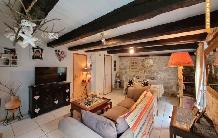 Réseau Immo-diffusion : Maison de village  SAUVAGNAS  80 m2 87 000 € 