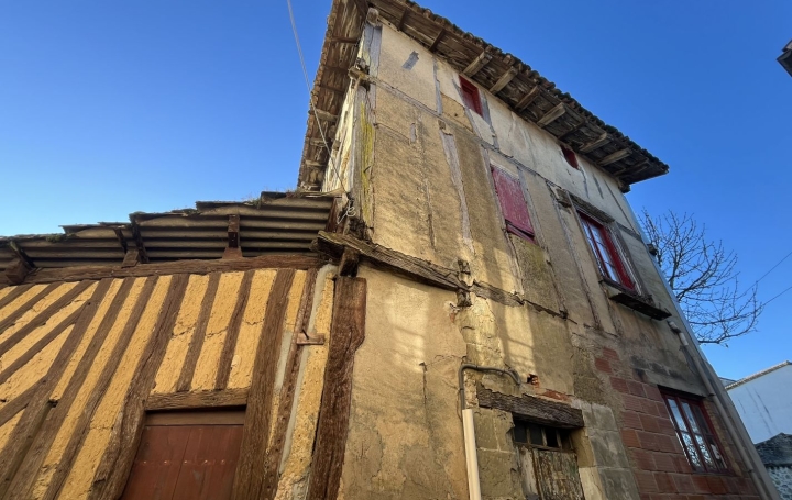 Maison de village VERTEUIL-D'AGENAIS (47260)  110 m2 22 000 € 