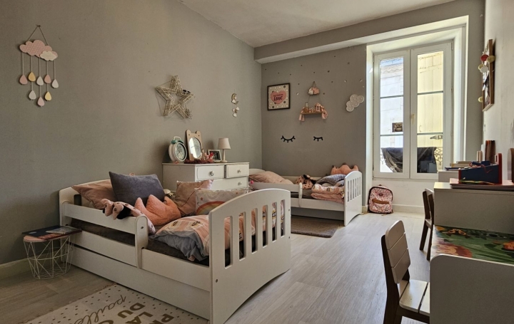 Immeuble CLAIRAC (47320)  334 m2 251 000 € 