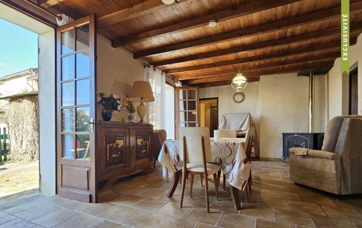 Maison de village SAINT-SARDOS (47360)  300 m2 82 000 € 
