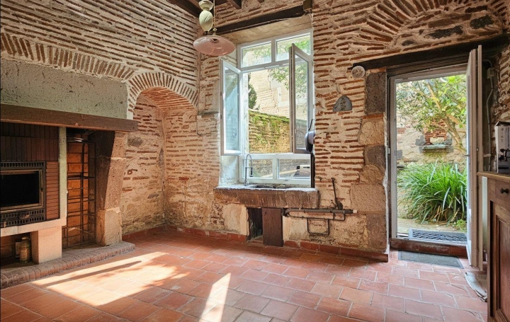 Maison de ville CLAIRAC (47320)  151 m2 77 000 € 