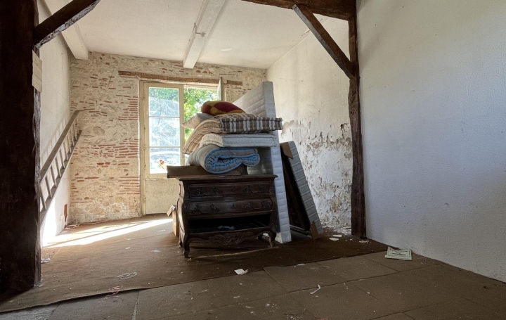 Maison de ville AIGUILLON (47190)  93 m2 29 000 € 