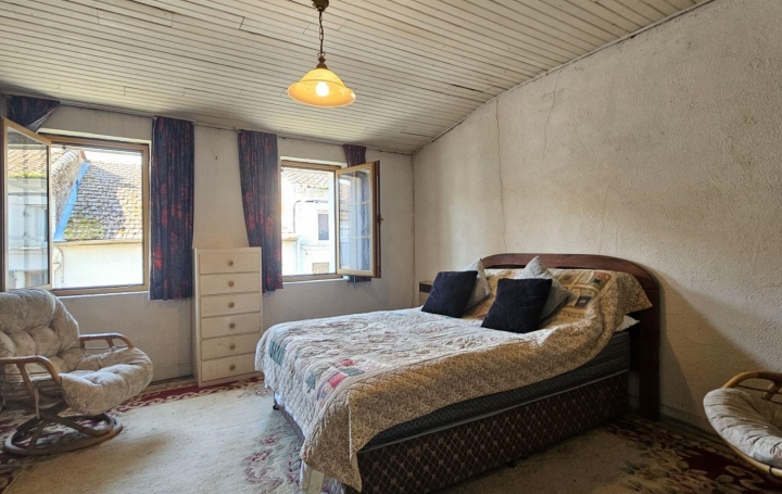 Maison de ville CLAIRAC (47320)  195 m2 50 000 € 