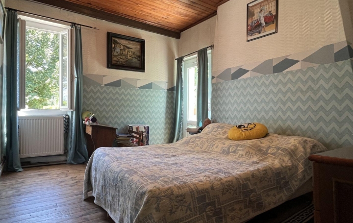 Maison AIGUILLON (47190)  156 m2 315 000 € 