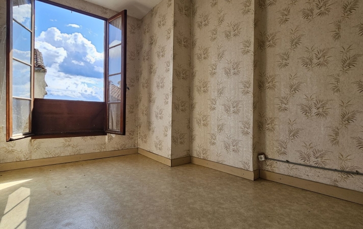 Maison de village PORT-SAINTE-MARIE (47130)  112 m2 50 000 € 