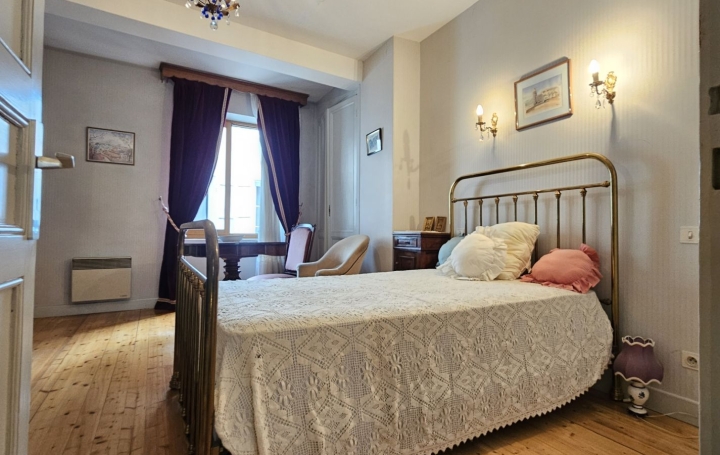 Maison de ville CLAIRAC (47320)  175 m2 87 000 € 