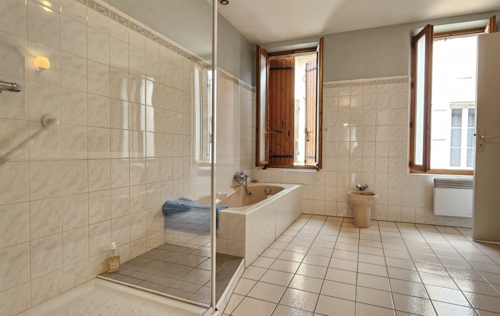 Maison de ville CLAIRAC (47320)  175 m2 87 000 € 