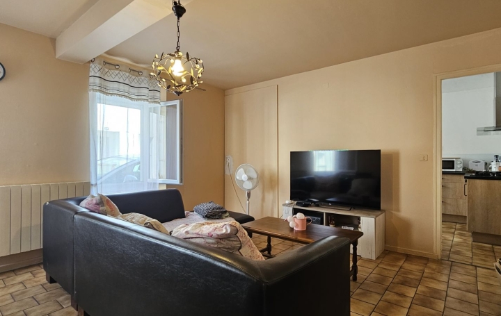 Maison de ville SAINTE-LIVRADE-SUR-LOT (47110)  141 m2 79 000 € 