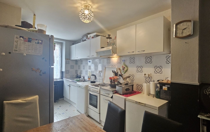 Immeuble SAINTE-LIVRADE-SUR-LOT (47110)  160 m2 118 000 € 