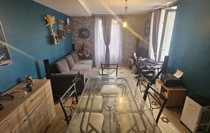 Immeuble SAINTE-LIVRADE-SUR-LOT (47110)  160 m2 118 000 € 