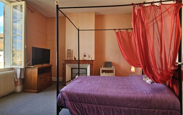 Maison AIGUILLON (47190)  118 m2 108 000 € 